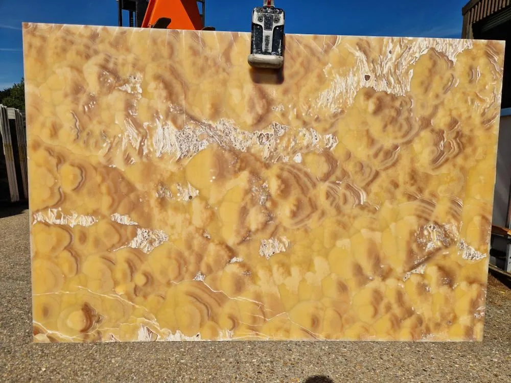 Honey Onyx | Golden Glow Collection