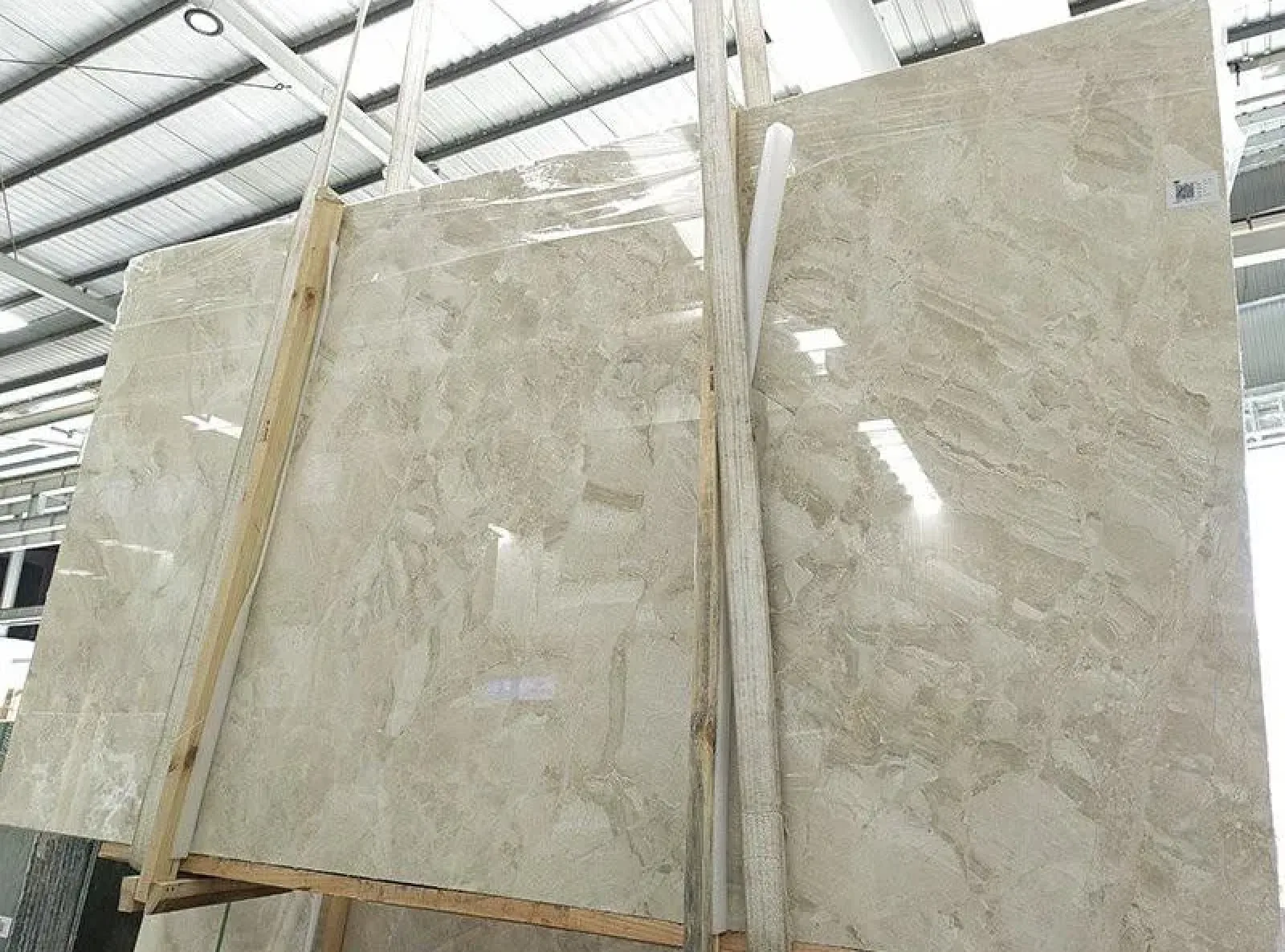 Diana Royal Marble Supplier from Turkey | Live Slab Photos